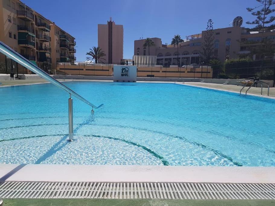 Sun Apartment - 3 Bedrooms, Priv Parking, Pool, Ac, Tv Channels, Fibre Net Los Cristianos  Luaran gambar