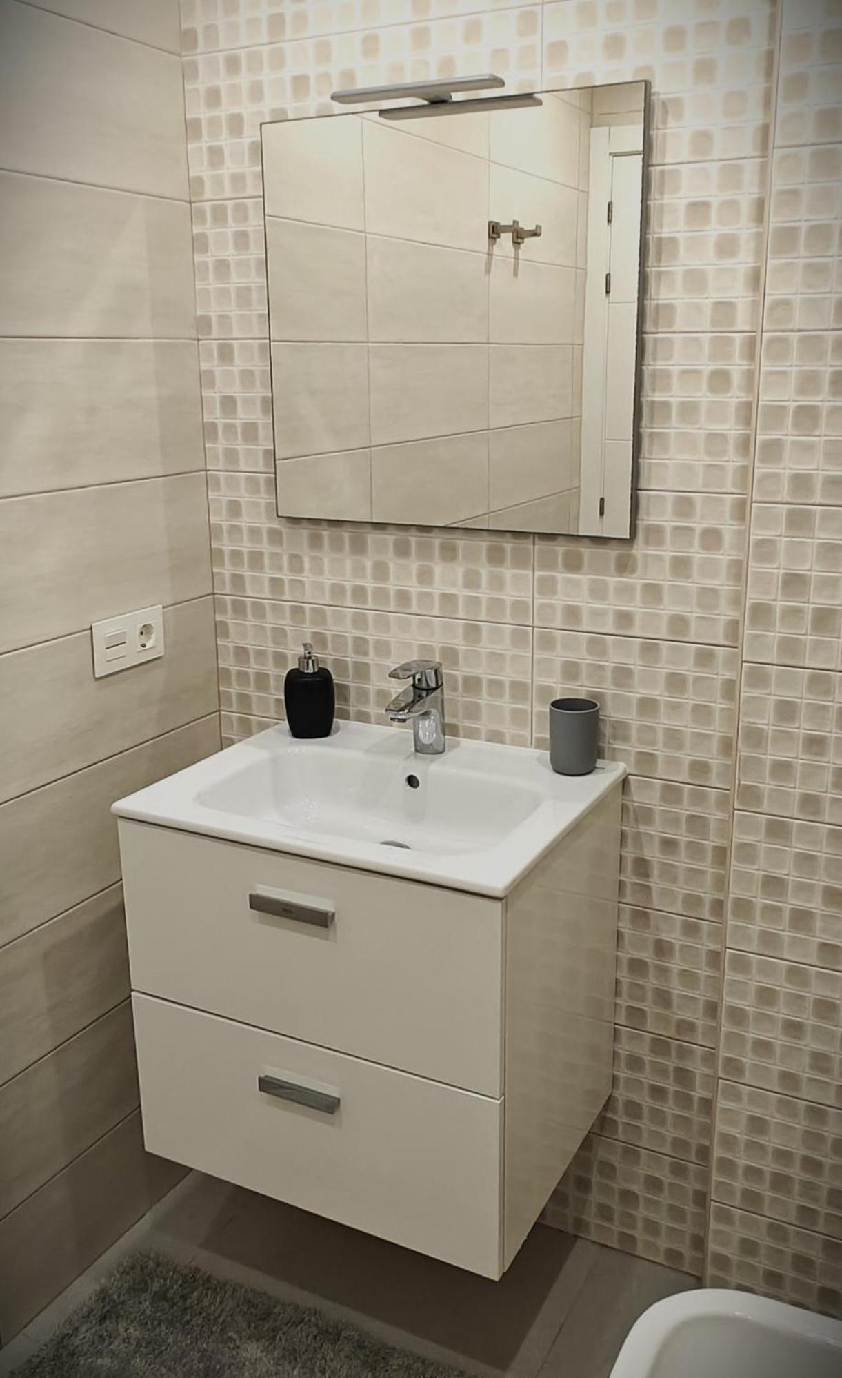 Sun Apartment - 3 Bedrooms, Priv Parking, Pool, Ac, Tv Channels, Fibre Net Los Cristianos  Luaran gambar
