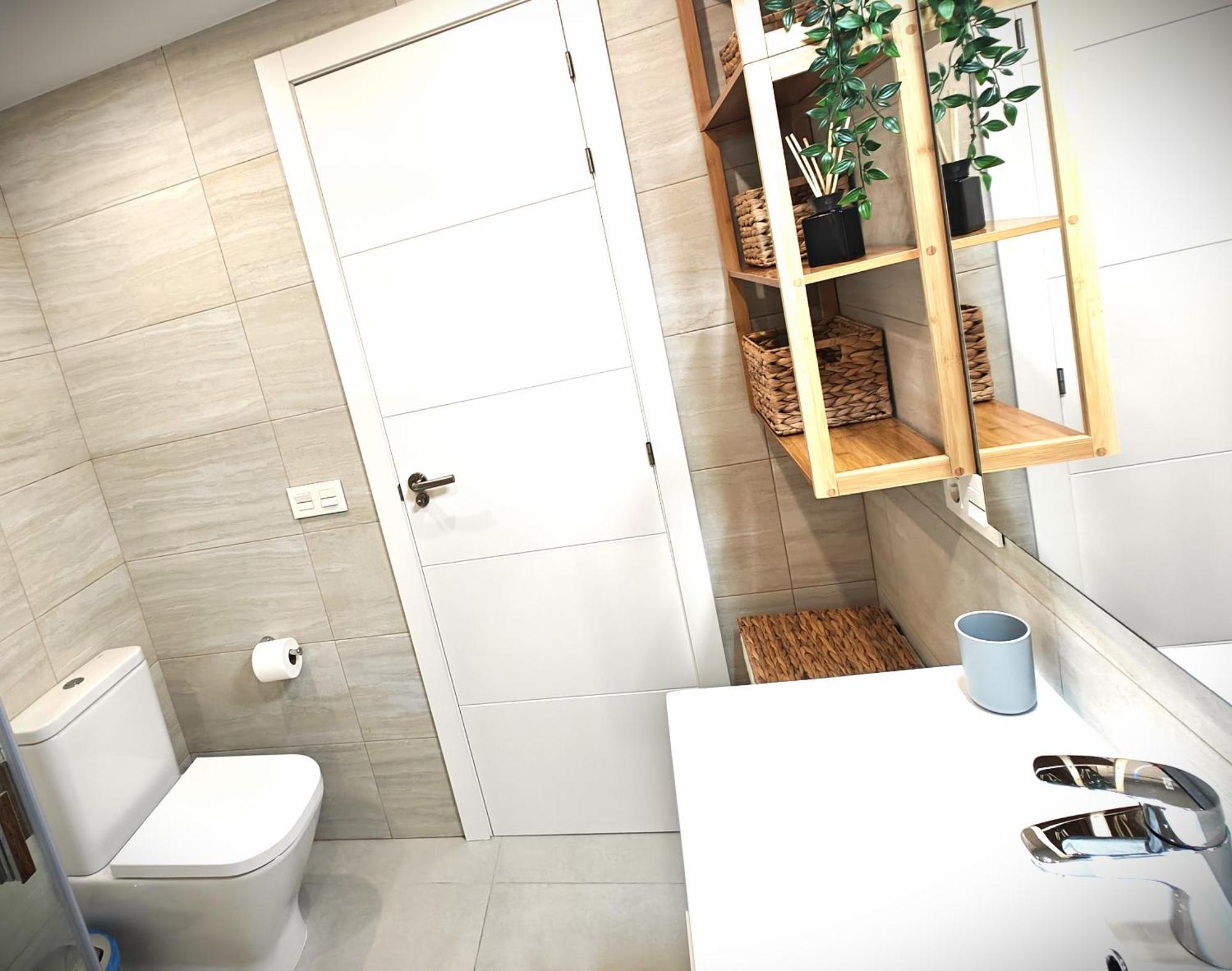 Sun Apartment - 3 Bedrooms, Priv Parking, Pool, Ac, Tv Channels, Fibre Net Los Cristianos  Luaran gambar