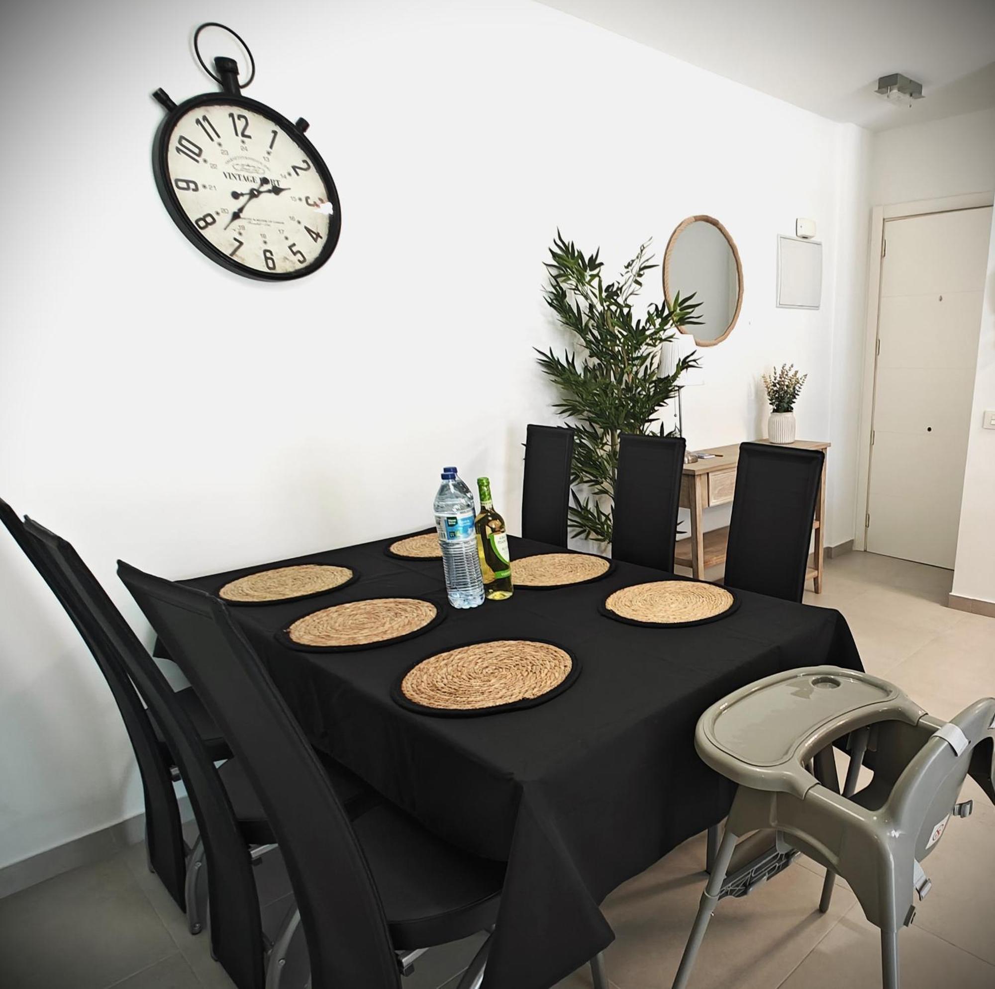 Sun Apartment - 3 Bedrooms, Priv Parking, Pool, Ac, Tv Channels, Fibre Net Los Cristianos  Luaran gambar