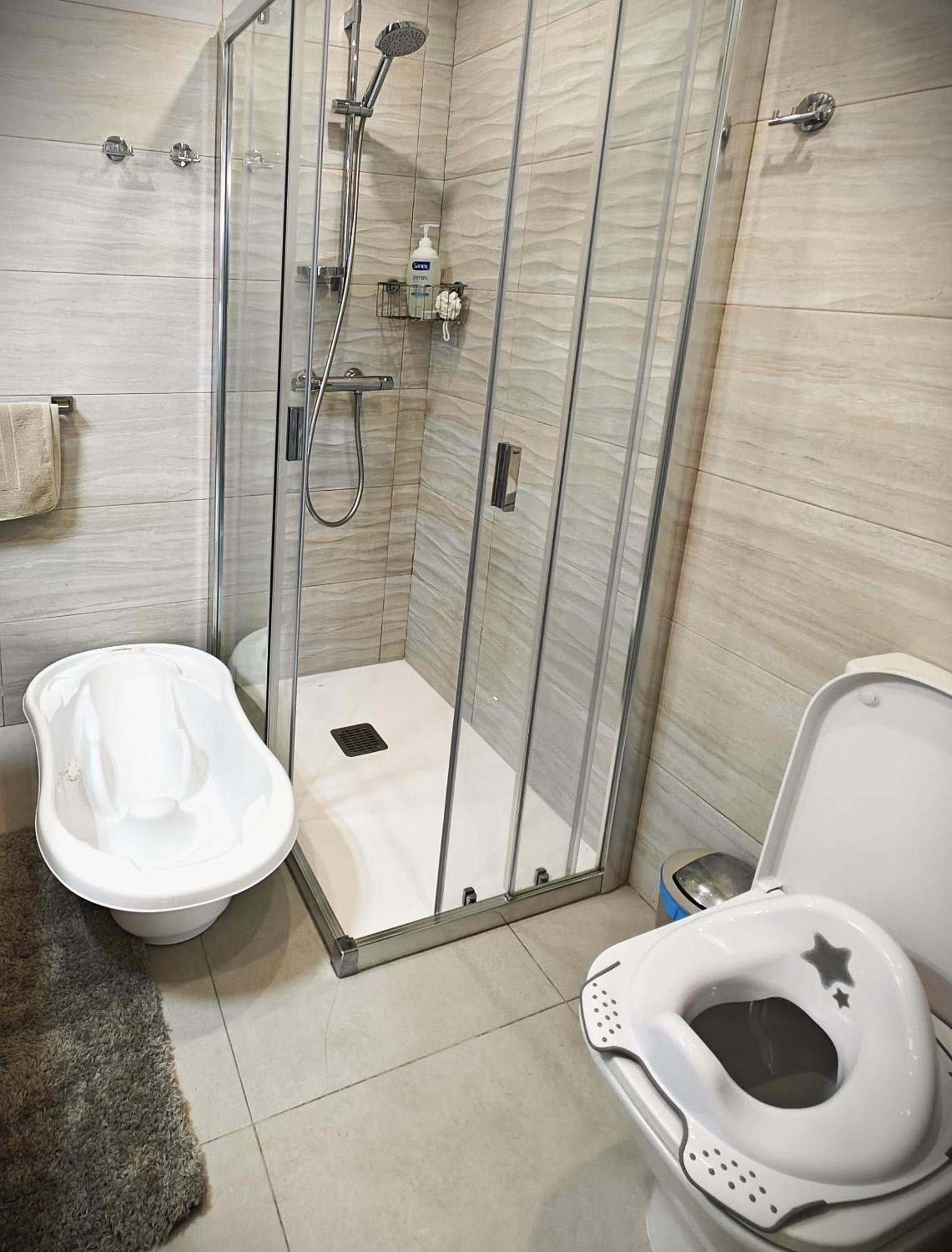 Sun Apartment - 3 Bedrooms, Priv Parking, Pool, Ac, Tv Channels, Fibre Net Los Cristianos  Luaran gambar