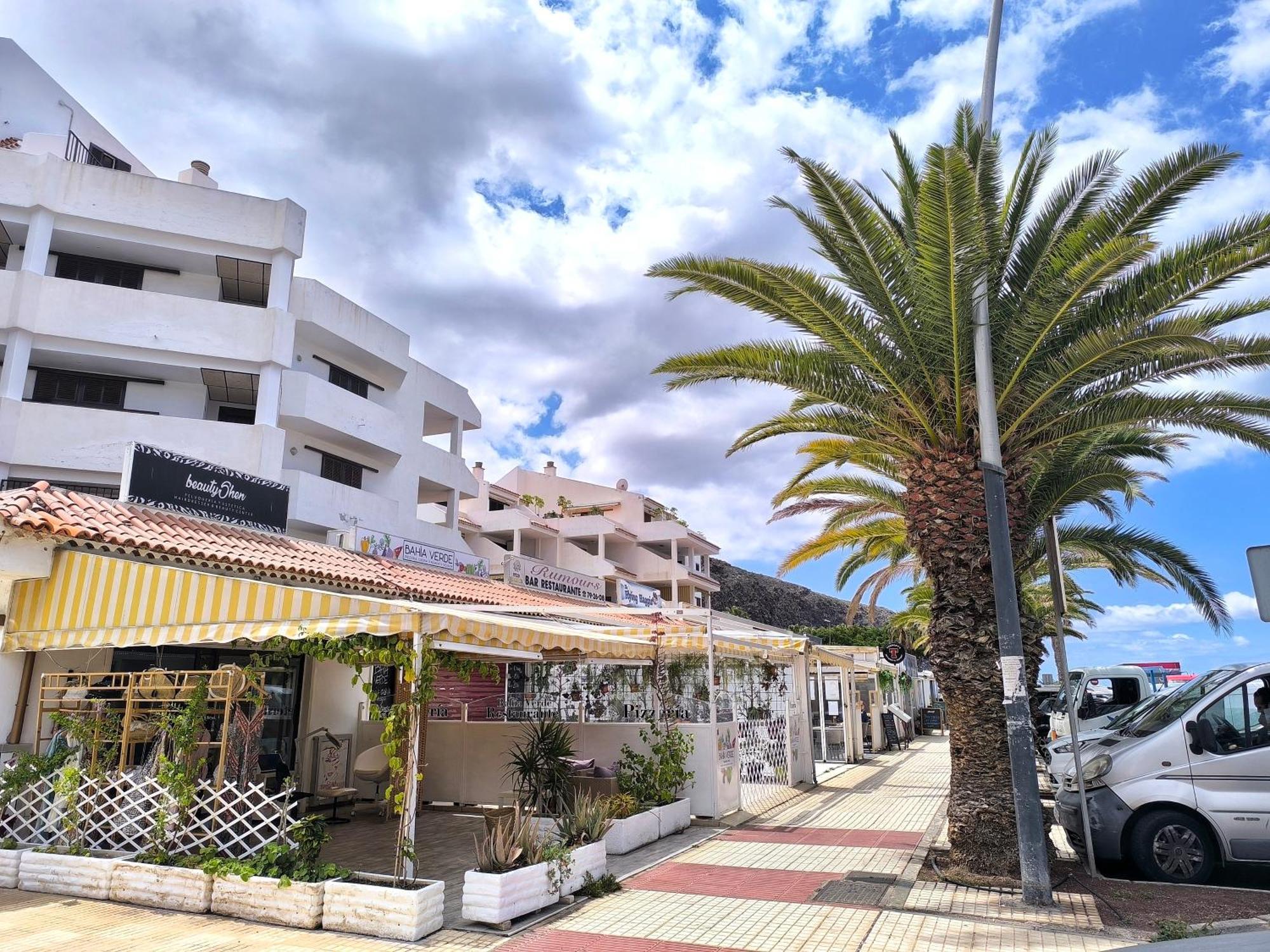 Sun Apartment - 3 Bedrooms, Priv Parking, Pool, Ac, Tv Channels, Fibre Net Los Cristianos  Luaran gambar